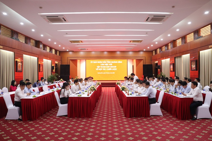 Quảng Bình bắt tay Sun Group nâng tầm du lịch- Ảnh 4. Quảng Bình bắt tay Sun Group nâng tầm du lịch- Ảnh 4.