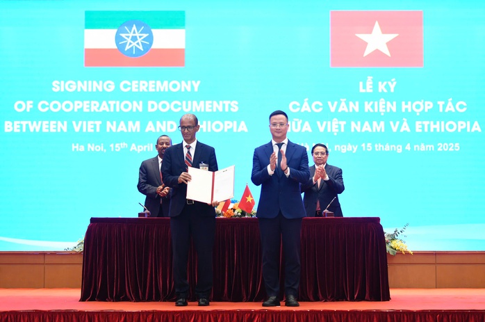 Đường bay đầu tiên kết nối trực tiếp Việt Nam với châu Phi- Ảnh 1. Đường bay đầu tiên kết nối trực tiếp Việt Nam với châu Phi- Ảnh 1.