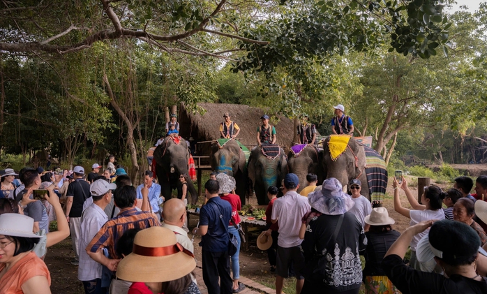 Đắk Lắk: Trải nghiệm bay khinh khí cầu ngắm đại ngàn- Ảnh 2. Đắk Lắk: Trải nghiệm bay khinh khí cầu ngắm đại ngàn- Ảnh 2.