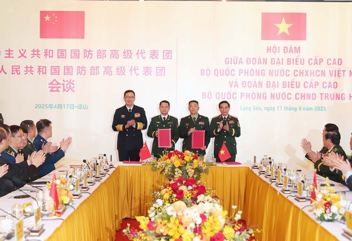 Hai Bộ Quốc Phòng Việt Nam - Trung Quốc hợp tác quản lý biên giới trên đất liền, trên biển- Ảnh 4. Hai Bộ Quốc Phòng Việt Nam - Trung Quốc hợp tác quản lý biên giới trên đất liền, trên biển- Ảnh 4.