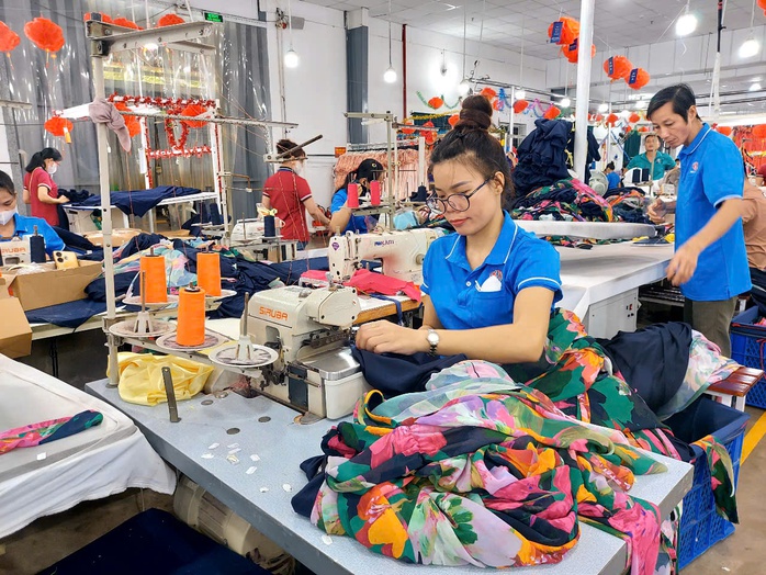 Nhiều giải pháp ngừa lách luật tiền lương- Ảnh 1. Nhiều giải pháp ngừa lách luật tiền lương- Ảnh 1.
