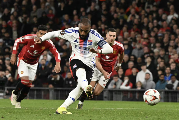 9 bàn thắng vỡ òa sân Old Trafford, Man United đoạt vé bán kết Europa League- Ảnh 10. 9 bàn thắng vỡ òa sân Old Trafford, Man United đoạt vé bán kết Europa League- Ảnh 10.