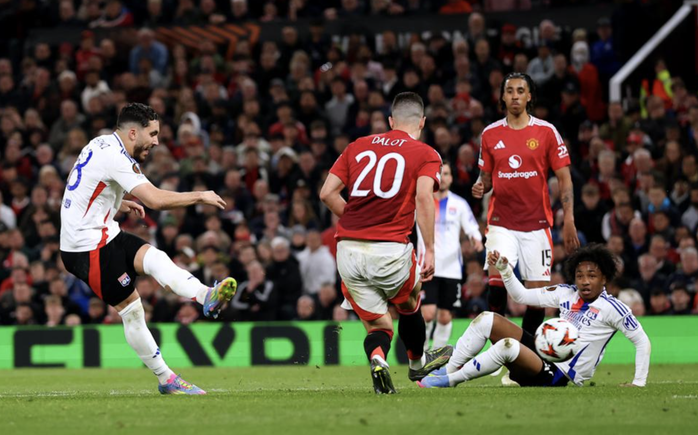 9 bàn thắng vỡ òa sân Old Trafford, Man United đoạt vé bán kết Europa League- Ảnh 6. 9 bàn thắng vỡ òa sân Old Trafford, Man United đoạt vé bán kết Europa League- Ảnh 6.