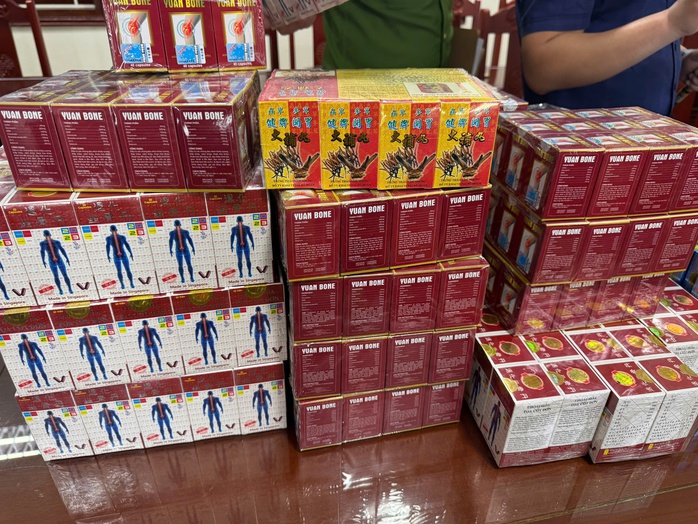 Bộ Y tế hỏa tốc chỉ đạo xử lý vụ thuốc giả quy mô toàn quốc- Ảnh 1. Bộ Y tế hỏa tốc chỉ đạo xử lý vụ thuốc giả quy mô toàn quốc- Ảnh 1.