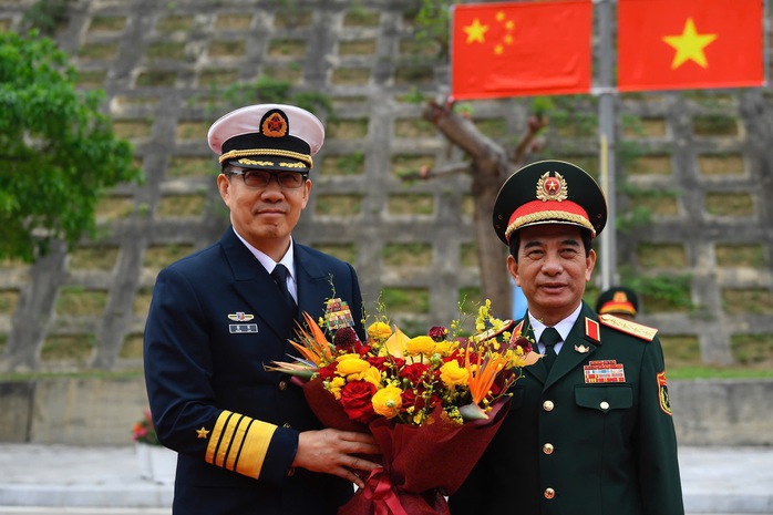 Bộ trưởng Phan Văn Giang đón Bộ trưởng Quốc phòng Trung Quốc sang Việt Nam giao lưu hữu nghị- Ảnh 1. Bộ trưởng Phan Văn Giang đón Bộ trưởng Quốc phòng Trung Quốc sang Việt Nam giao lưu hữu nghị- Ảnh 1.