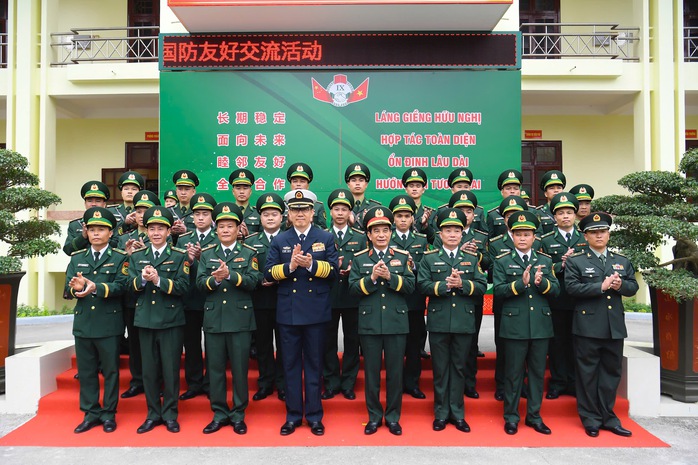 Bộ trưởng Phan Văn Giang đón Bộ trưởng Quốc phòng Trung Quốc sang Việt Nam giao lưu hữu nghị- Ảnh 9. Bộ trưởng Phan Văn Giang đón Bộ trưởng Quốc phòng Trung Quốc sang Việt Nam giao lưu hữu nghị- Ảnh 9.