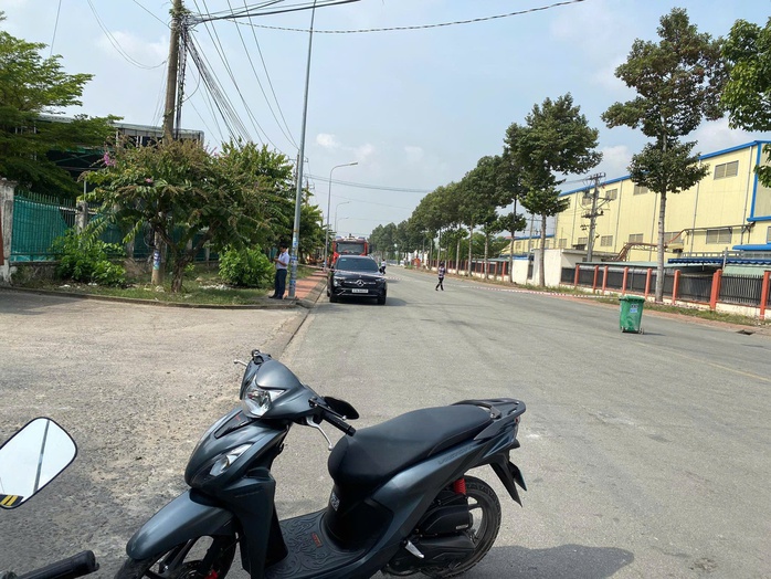 Vừa sập sàn công trình đang thi công ở Bình Dương, ít nhất 3 người tử vong- Ảnh 2. Vừa sập sàn công trình đang thi công ở Bình Dương, ít nhất 3 người tử vong- Ảnh 2.