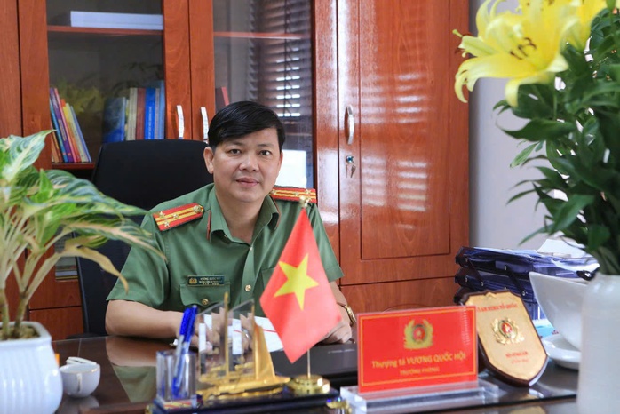 Lãnh đạo Công an Quảng Nam chúc mừng fanpage vượt 200.000 lượt theo dõi- Ảnh 4. Lãnh đạo Công an Quảng Nam chúc mừng fanpage vượt 200.000 lượt theo dõi- Ảnh 4.