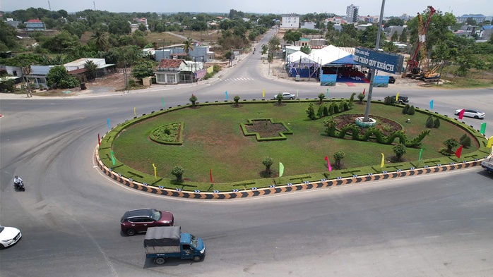 Cận cảnh đường cao tốc, đường ven biển ở Bà Rịa - Vũng Tàu trước ngày thông xe- Ảnh 10. Cận cảnh đường cao tốc, đường ven biển ở Bà Rịa - Vũng Tàu trước ngày thông xe- Ảnh 10.