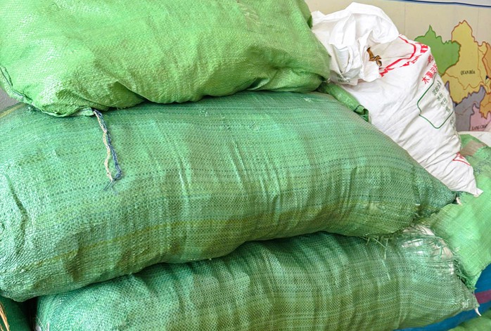 Vụ phá đường dây thuốc giả quy mô toàn quốc: Những hình ảnh ghê người- Ảnh 5. Vụ phá đường dây thuốc giả quy mô toàn quốc: Những hình ảnh ghê người- Ảnh 5.