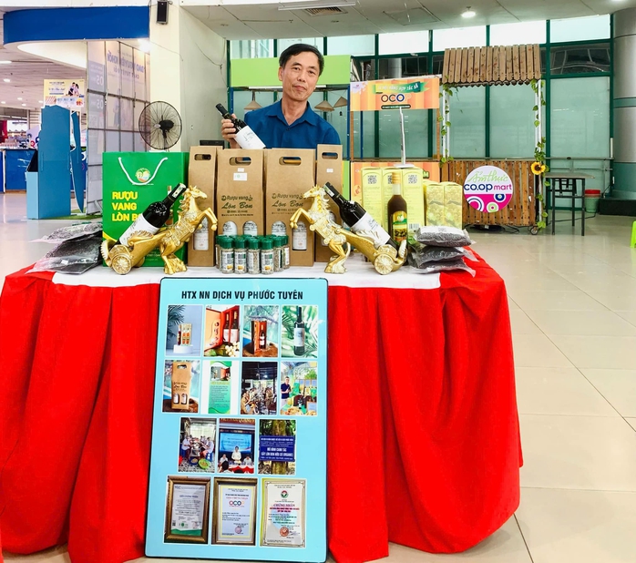 Co.opmart Tam Kỳ kết nối, lan tỏa sản phẩm OCOP tỉnh Quảng Nam- Ảnh 4. Co.opmart Tam Kỳ kết nối, lan tỏa sản phẩm OCOP tỉnh Quảng Nam- Ảnh 4.