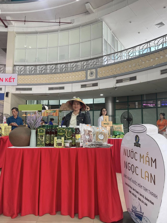 Co.opmart Tam Kỳ kết nối, lan tỏa sản phẩm OCOP tỉnh Quảng Nam- Ảnh 6. Co.opmart Tam Kỳ kết nối, lan tỏa sản phẩm OCOP tỉnh Quảng Nam- Ảnh 6.