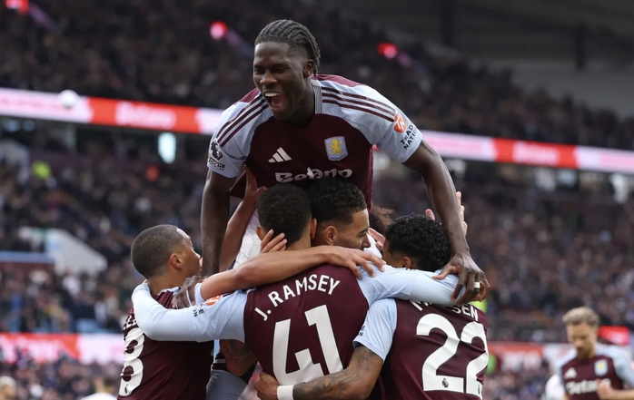 Newcastle gặp "thảm họa", Man City lại mơ tranh Top 4- Ảnh 7. Newcastle gặp "thảm họa", Man City lại mơ tranh Top 4- Ảnh 7.