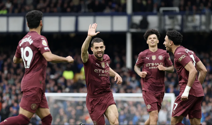 Newcastle gặp "thảm họa", Man City lại mơ tranh Top 4- Ảnh 4. Newcastle gặp "thảm họa", Man City lại mơ tranh Top 4- Ảnh 4.