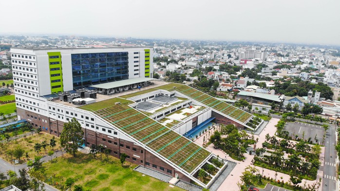 Khánh thành bệnh viện 12 tầng, có bãi đáp trực thăng ở cửa ngõ Tây Bắc TP HCM- Ảnh 1. Khánh thành bệnh viện 12 tầng, có bãi đáp trực thăng ở cửa ngõ Tây Bắc TP HCM- Ảnh 1.