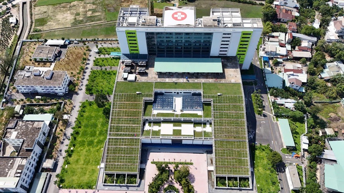 Khánh thành bệnh viện 12 tầng, có bãi đáp trực thăng ở cửa ngõ Tây Bắc TP HCM- Ảnh 4. Khánh thành bệnh viện 12 tầng, có bãi đáp trực thăng ở cửa ngõ Tây Bắc TP HCM- Ảnh 4.