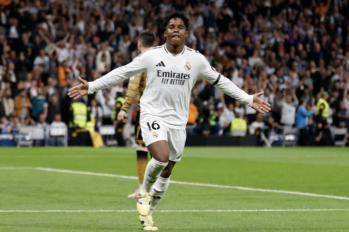Thắng nghẹt thở bán kết Cúp Nhà vua, Real Madrid tiếp tục mơ "cú ăn ba"- Ảnh 3. Thắng nghẹt thở bán kết Cúp Nhà vua, Real Madrid tiếp tục mơ "cú ăn ba"- Ảnh 3.