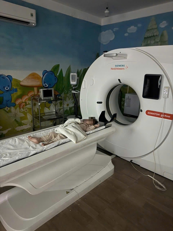 Nhóm người chặn xe, đe dọa gia đình khiến bé trai ở Đồng Nai bị chấn thương vùng đầu- Ảnh 1. Nhóm người chặn xe, đe dọa gia đình khiến bé trai ở Đồng Nai bị chấn thương vùng đầu- Ảnh 1.