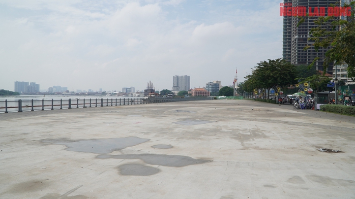 Cận cảnh nơi đặt trận địa pháo lễ trong Lễ kỷ niệm 50 năm Ngày thống nhất đất nước- Ảnh 3. Cận cảnh nơi đặt trận địa pháo lễ trong Lễ kỷ niệm 50 năm Ngày thống nhất đất nước- Ảnh 3.