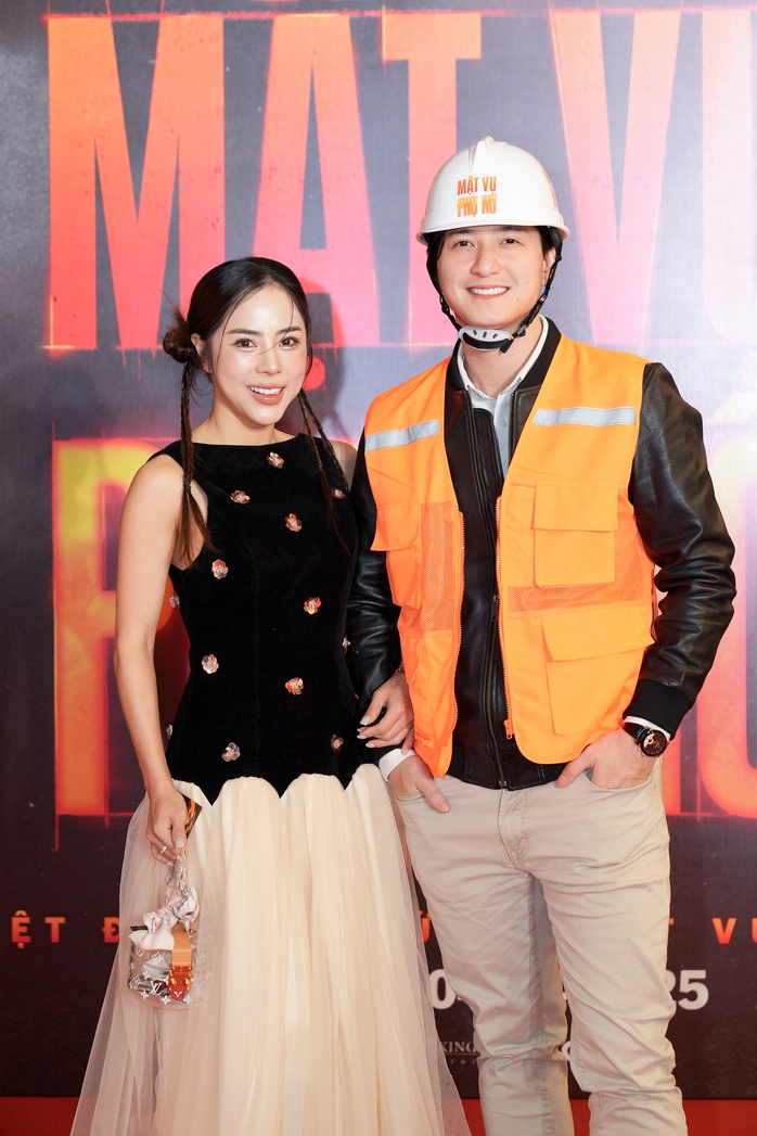 Misthy, Thanh Hương, Diễm Hằng… tụ hội thảm đỏ- Ảnh 4. Misthy, Thanh Hương, Diễm Hằng… tụ hội thảm đỏ- Ảnh 4.