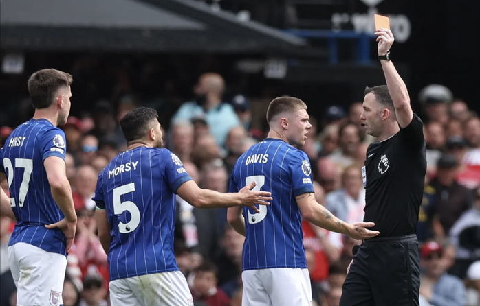 Arsenal đại thắng Ipswich Town, ngăn Liverpool vô địch sớm- Ảnh 3. Arsenal đại thắng Ipswich Town, ngăn Liverpool vô địch sớm- Ảnh 3.