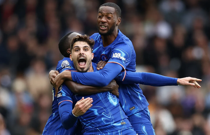 Arsenal đại thắng Ipswich Town, ngăn Liverpool vô địch sớm- Ảnh 5. Arsenal đại thắng Ipswich Town, ngăn Liverpool vô địch sớm- Ảnh 5.