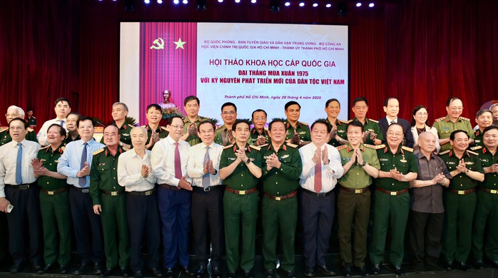 Đại thắng mùa Xuân 1975: Nguồn động lực tinh thần
để đất nước bước vào kỷ nguyên mới- Ảnh 1. Đại thắng mùa Xuân 1975: Nguồn động lực tinh thần
để đất nước bước vào kỷ nguyên mới- Ảnh 1.