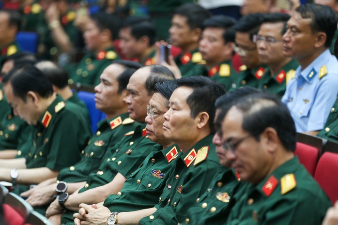 Đại thắng mùa Xuân 1975: Thắng lợi vĩ đại nhất của sự nghiệp đấu tranh giải phóng dân tộc- Ảnh 5. Đại thắng mùa Xuân 1975: Thắng lợi vĩ đại nhất của sự nghiệp đấu tranh giải phóng dân tộc- Ảnh 5.