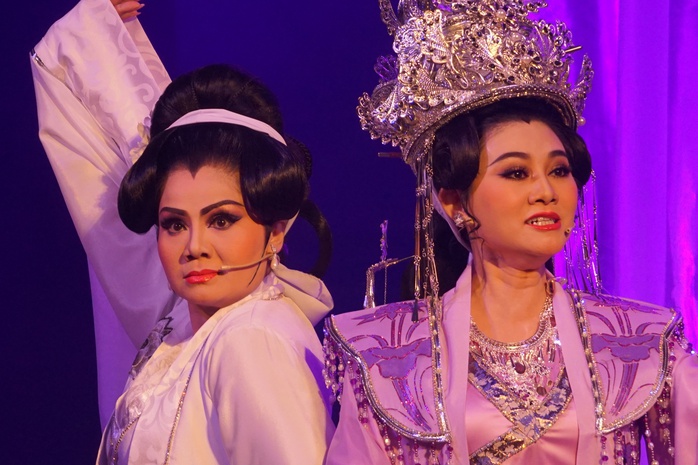"Câu thơ yên ngựa" phiên bản mới làm nức lòng người hâm mộ cải lương- Ảnh 5. "Câu thơ yên ngựa" phiên bản mới làm nức lòng người hâm mộ cải lương- Ảnh 5.