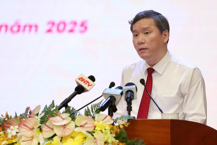 Đại thắng mùa Xuân 1975: Nguồn động lực tinh thần
để đất nước bước vào kỷ nguyên mới- Ảnh 2. Đại thắng mùa Xuân 1975: Nguồn động lực tinh thần
để đất nước bước vào kỷ nguyên mới- Ảnh 2.