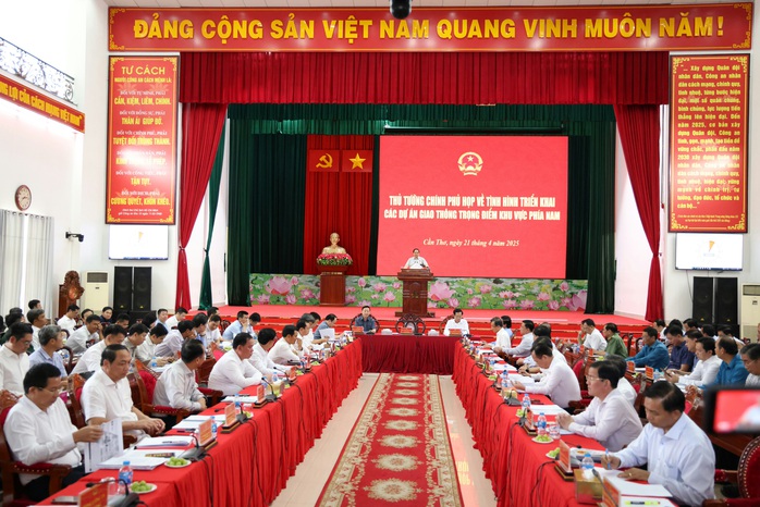 Thủ tướng: Năm 2027, khởi công tuyến đường sắt TP HCM - Cần Thơ- Ảnh 2. Thủ tướng: Năm 2027, khởi công tuyến đường sắt TP HCM - Cần Thơ- Ảnh 2.