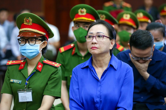 Bị cáo Trương Mỹ Lan được giảm án; bác kháng cáo của SCB- Ảnh 1. Bị cáo Trương Mỹ Lan được giảm án; bác kháng cáo của SCB- Ảnh 1.