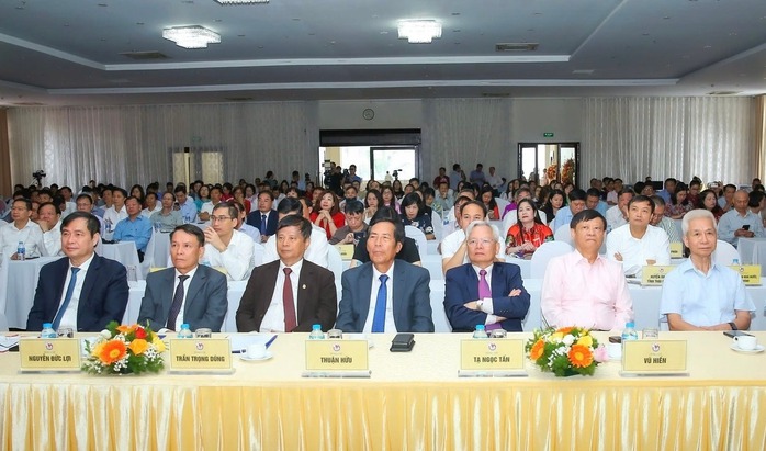 Kỷ niệm 75 năm Ngày thành lập Hội Nhà báo Việt Nam- Ảnh 2. Kỷ niệm 75 năm Ngày thành lập Hội Nhà báo Việt Nam- Ảnh 2.
