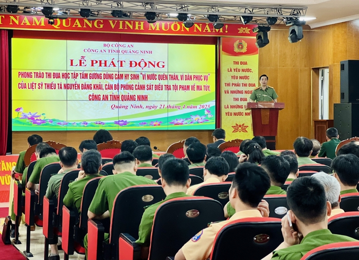 Phát động thi đua học tập tấm gương dũng cảm của liệt sĩ, Thiếu tá Nguyễn Đăng Khải- Ảnh 1. Phát động thi đua học tập tấm gương dũng cảm của liệt sĩ, Thiếu tá Nguyễn Đăng Khải- Ảnh 1.