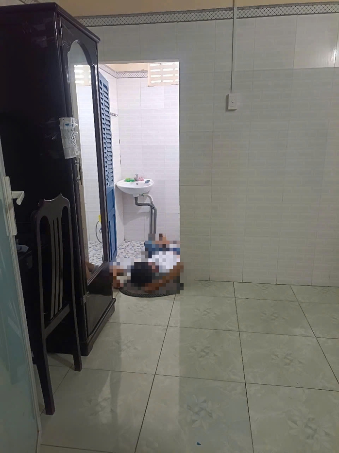 Điều tra nguyên nhân người đàn ông tử vong, bên cạnh có vỉ thuốc kích dục- Ảnh 1. Điều tra nguyên nhân người đàn ông tử vong, bên cạnh có vỉ thuốc kích dục- Ảnh 1.