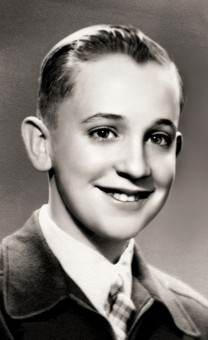 Giáo hoàng tên thật là Jorge Mario Bergoglio, sinh năm 1948. Ảnh: Alamy Giáo hoàng tên thật là Jorge Mario Bergoglio, sinh năm 1948. Ảnh: Alamy