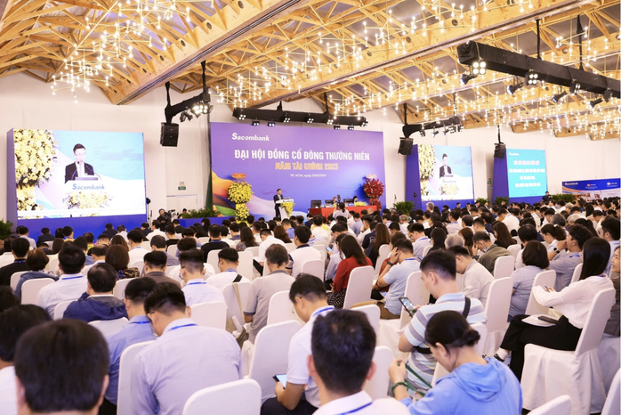 Ngày VN-Index đỏ rực, cổ phiếu Sacombank tăng sốc sau thông tin sắp chia cổ tức- Ảnh 2.