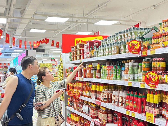 Đột phá kích cầu tiêu dùng- Ảnh 1. Đột phá kích cầu tiêu dùng- Ảnh 1.