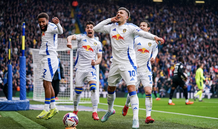 Leeds United và Burnley rủ nhau thăng hạng, Premier League có thêm 2 tân binh đáng xem - Ảnh 1.