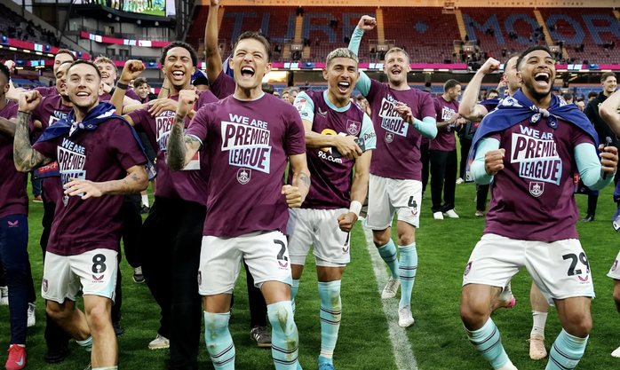 Leeds United và Burnley rủ nhau thăng hạng, Premier League có thêm 2 tân binh đáng xem - Ảnh 6.