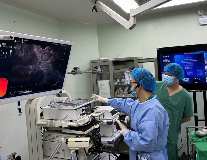 Một bệnh viện ở Cần Thơ áp dụng nội soi siêu âm giúp sớm phát hiện ung thư- Ảnh 1. Một bệnh viện ở Cần Thơ áp dụng nội soi siêu âm giúp sớm phát hiện ung thư- Ảnh 1.