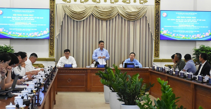 Chuẩn bị nguồn lực cho trung tâm tài chính- Ảnh 1. Chuẩn bị nguồn lực cho trung tâm tài chính- Ảnh 1.
