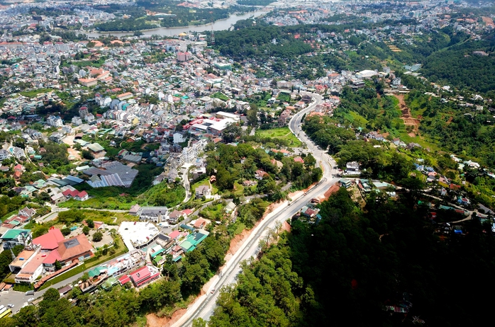 Gần 98% cử tri Lâm Đồng tán thành sáp nhập với Bình Thuận và Đắk Nông- Ảnh 1. Gần 98% cử tri Lâm Đồng tán thành sáp nhập với Bình Thuận và Đắk Nông- Ảnh 1.
