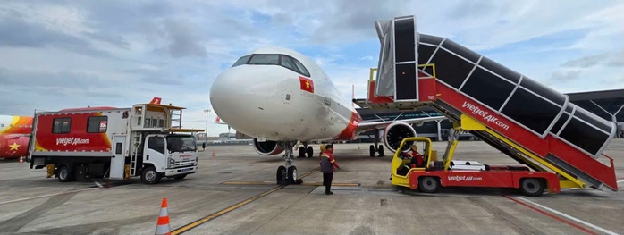 Vietjet lên tiếng vụ chậm chuyến, thất lạc hành lý tại Tân Sơn Nhất- Ảnh 1. Vietjet lên tiếng vụ chậm chuyến, thất lạc hành lý tại Tân Sơn Nhất- Ảnh 1.