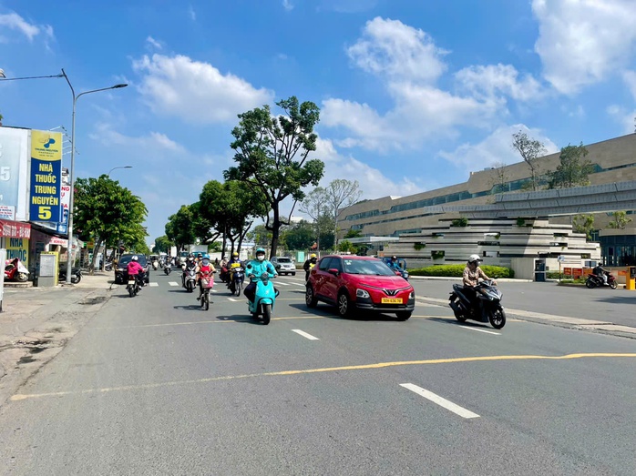 TP HCM: Cấm xe tải lưu thông vào nội đô trong 3 ngày - Ảnh 1.