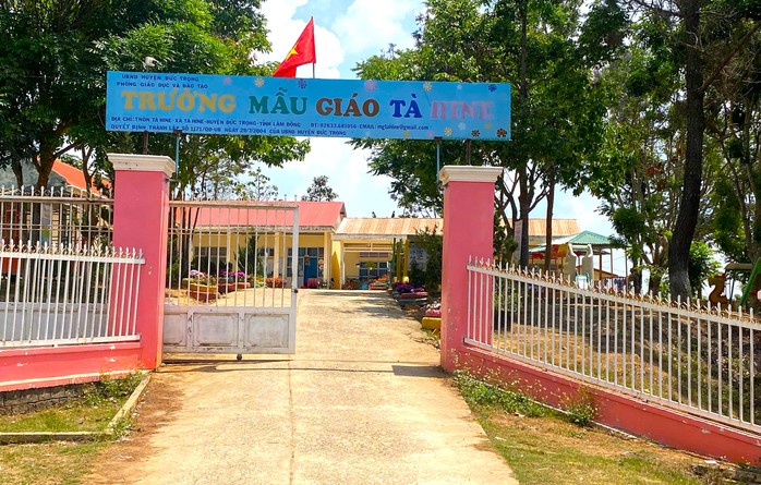 Lâm Đồng: Xích đu trường mẫu giáo đổ khiến bé gái 5 tuổi tử vong- Ảnh 1. Lâm Đồng: Xích đu trường mẫu giáo đổ khiến bé gái 5 tuổi tử vong- Ảnh 1.