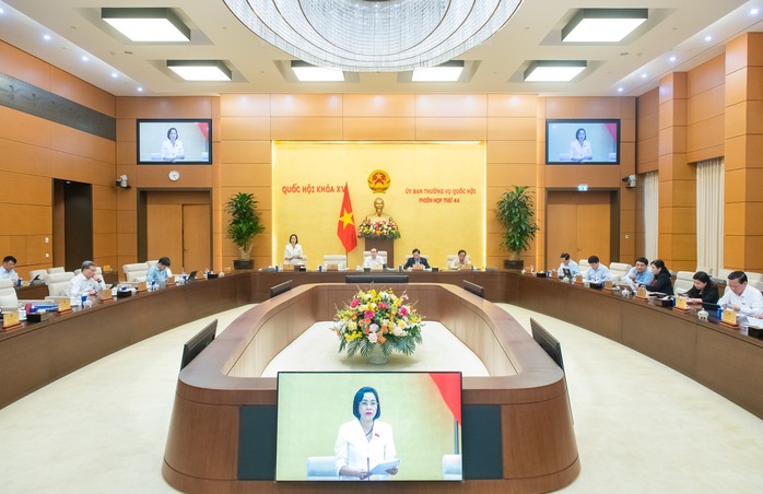 Xem xét rút ngắn nhiệm kỳ Quốc hội khóa XV và bầu cử sớm nhiệm kỳ 2021-2026- Ảnh 1. Xem xét rút ngắn nhiệm kỳ Quốc hội khóa XV và bầu cử sớm nhiệm kỳ 2021-2026- Ảnh 1.