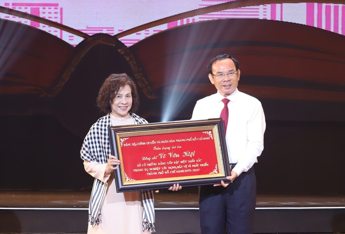 TP HCM tôn vinh 60 cá nhân tiêu biểu - Ảnh 11.