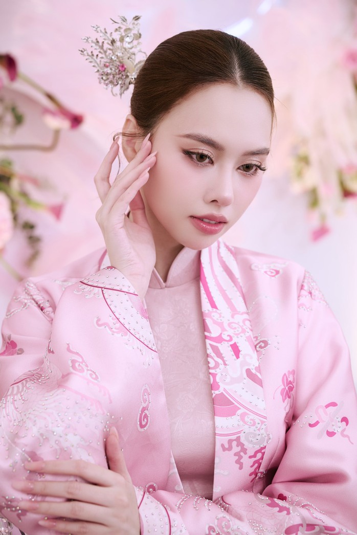 Á hậu Tâm Như đẹp dịu dàng trong lễ đính hôn - Ảnh 2.