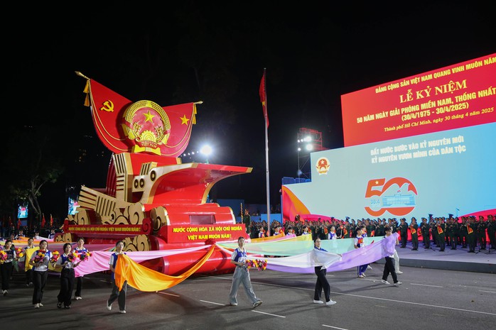 Ý nghĩa thiêng liêng của khối xe Nghi trượng tại lễ diễu binh, diễu hành Đại lễ 30-4- Ảnh 1. Ý nghĩa thiêng liêng của khối xe Nghi trượng tại lễ diễu binh, diễu hành Đại lễ 30-4- Ảnh 1.